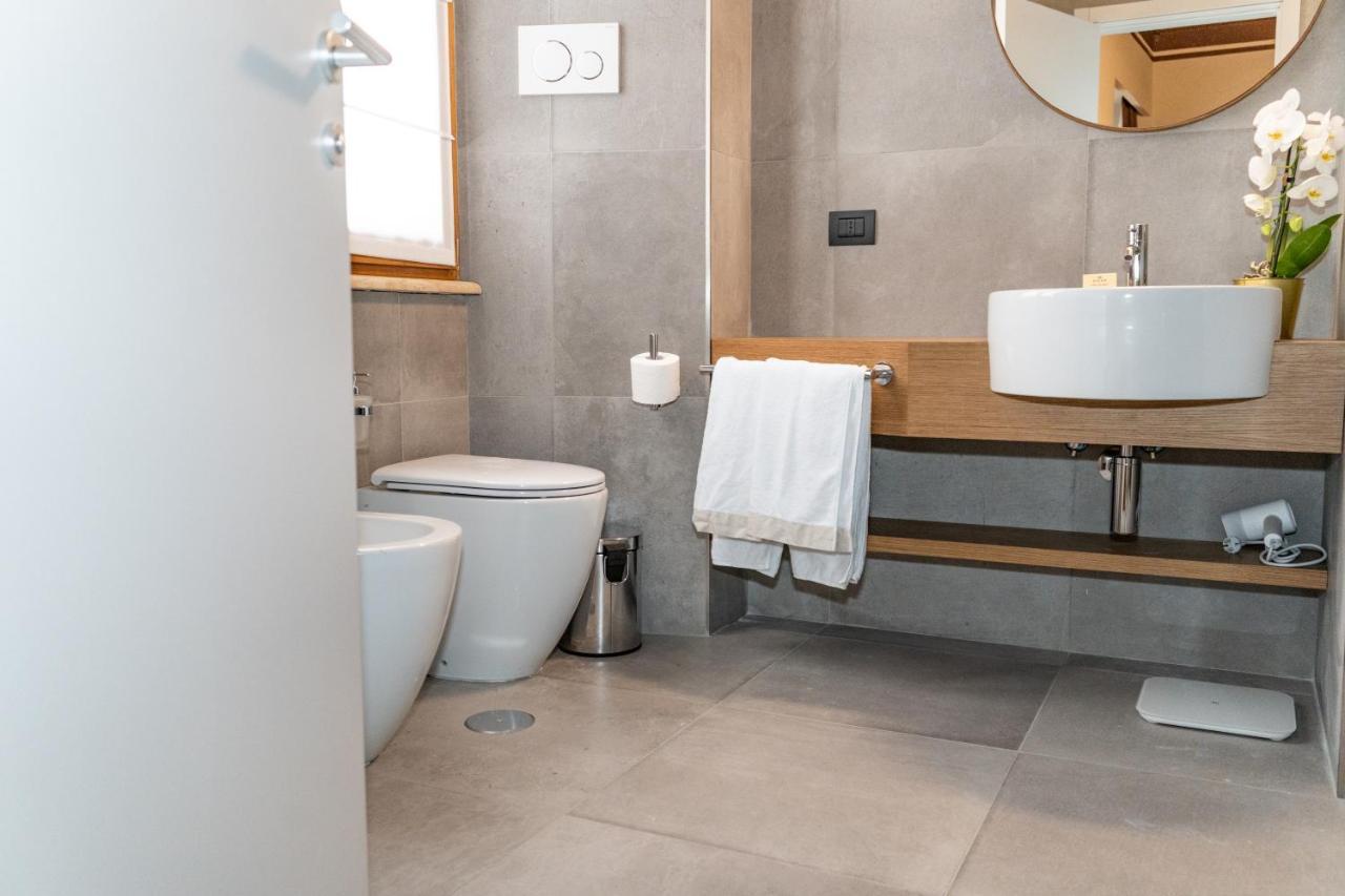 Castel Sant'Angelo Luxury Rooms & Tour Rome Exterior photo